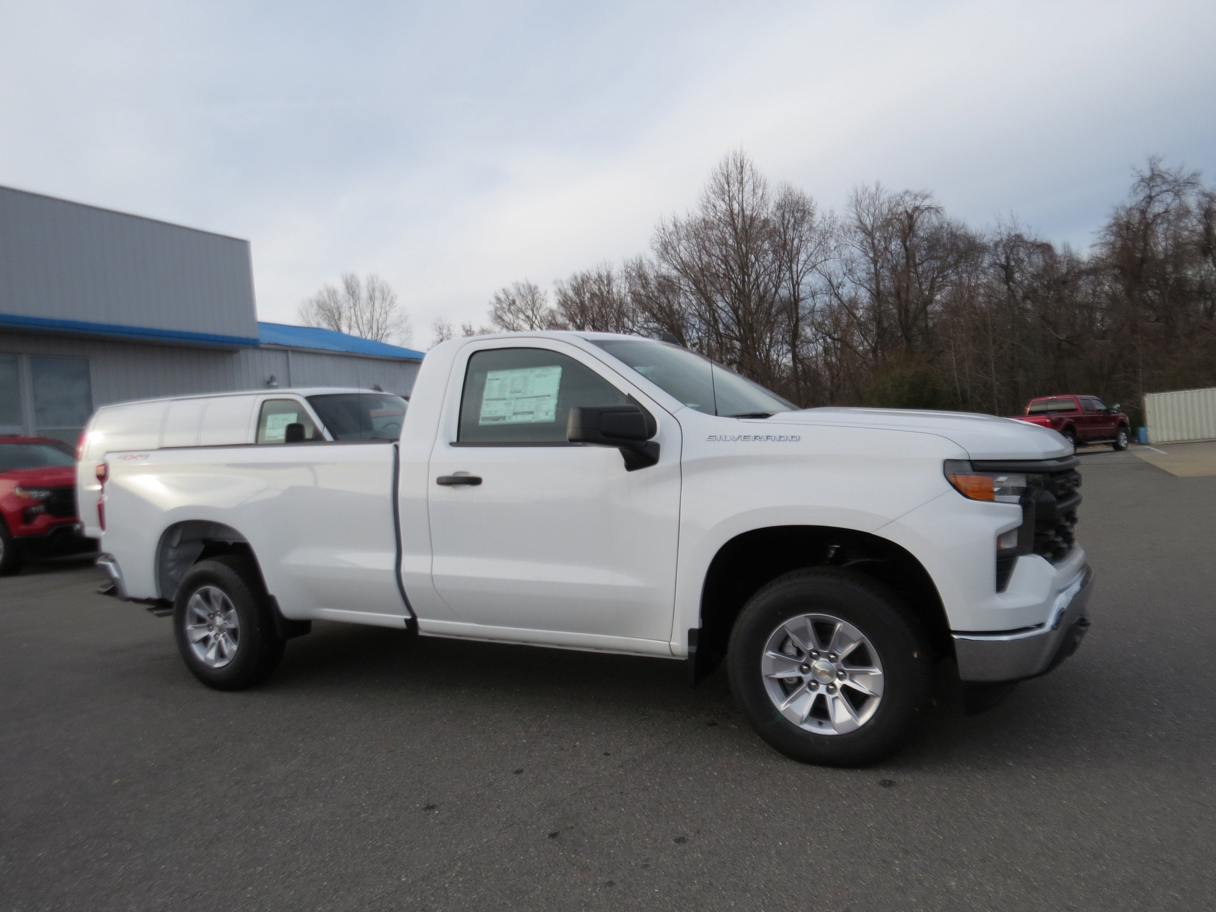 2025 Chevrolet Silverado 1500 WT