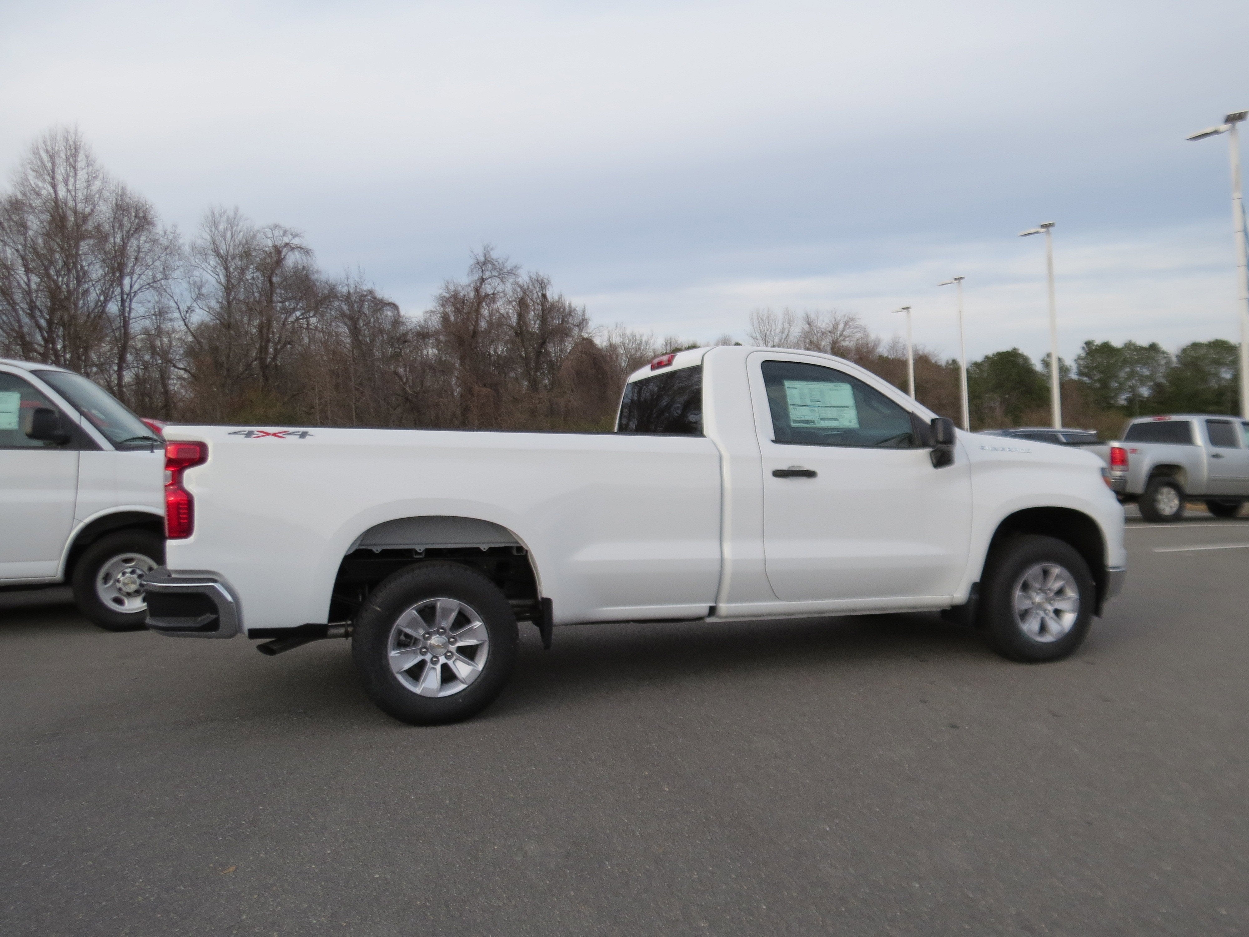 2025 Chevrolet Silverado 1500 WT