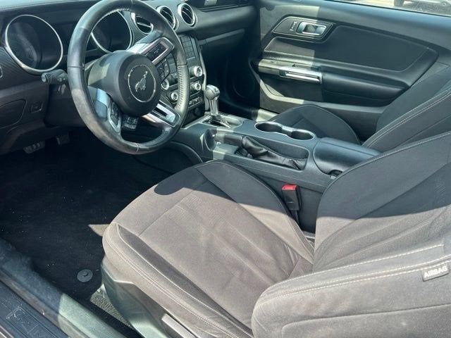 2021 Ford Mustang EcoBoost