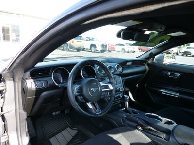 2021 Ford Mustang EcoBoost