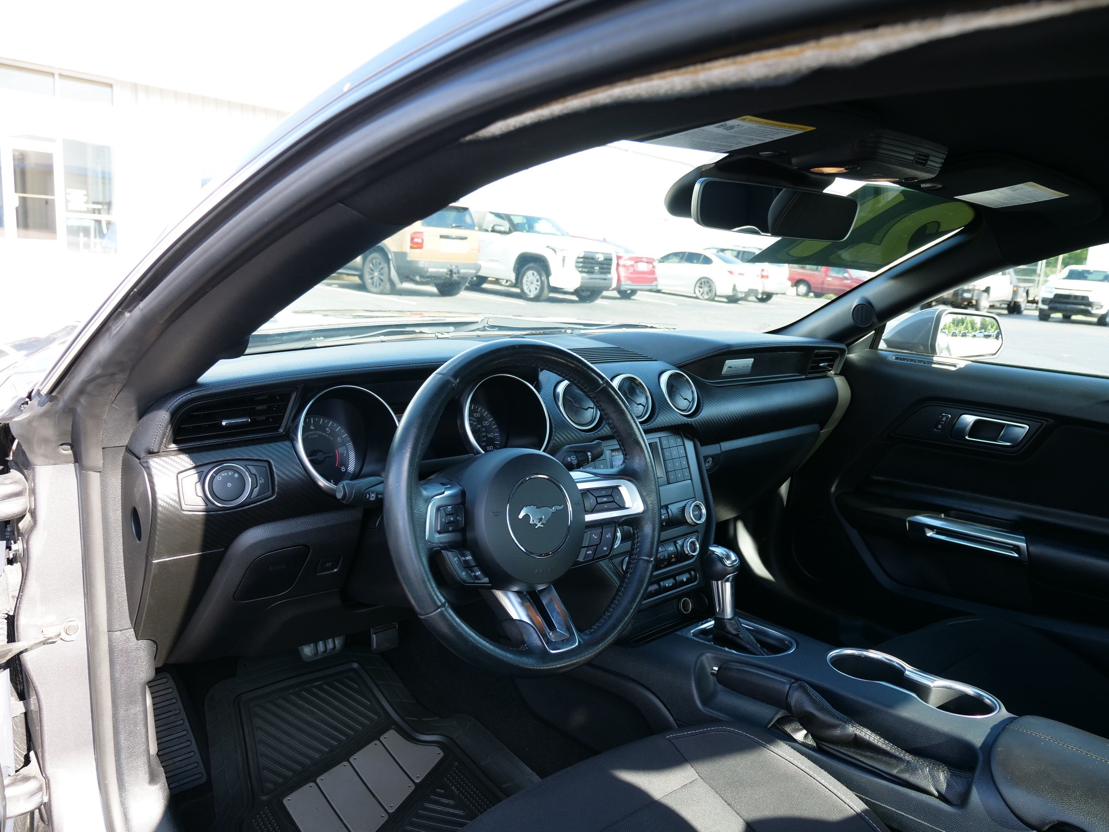 2021 Ford Mustang EcoBoost