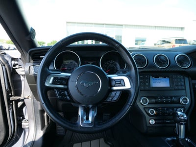2021 Ford Mustang EcoBoost