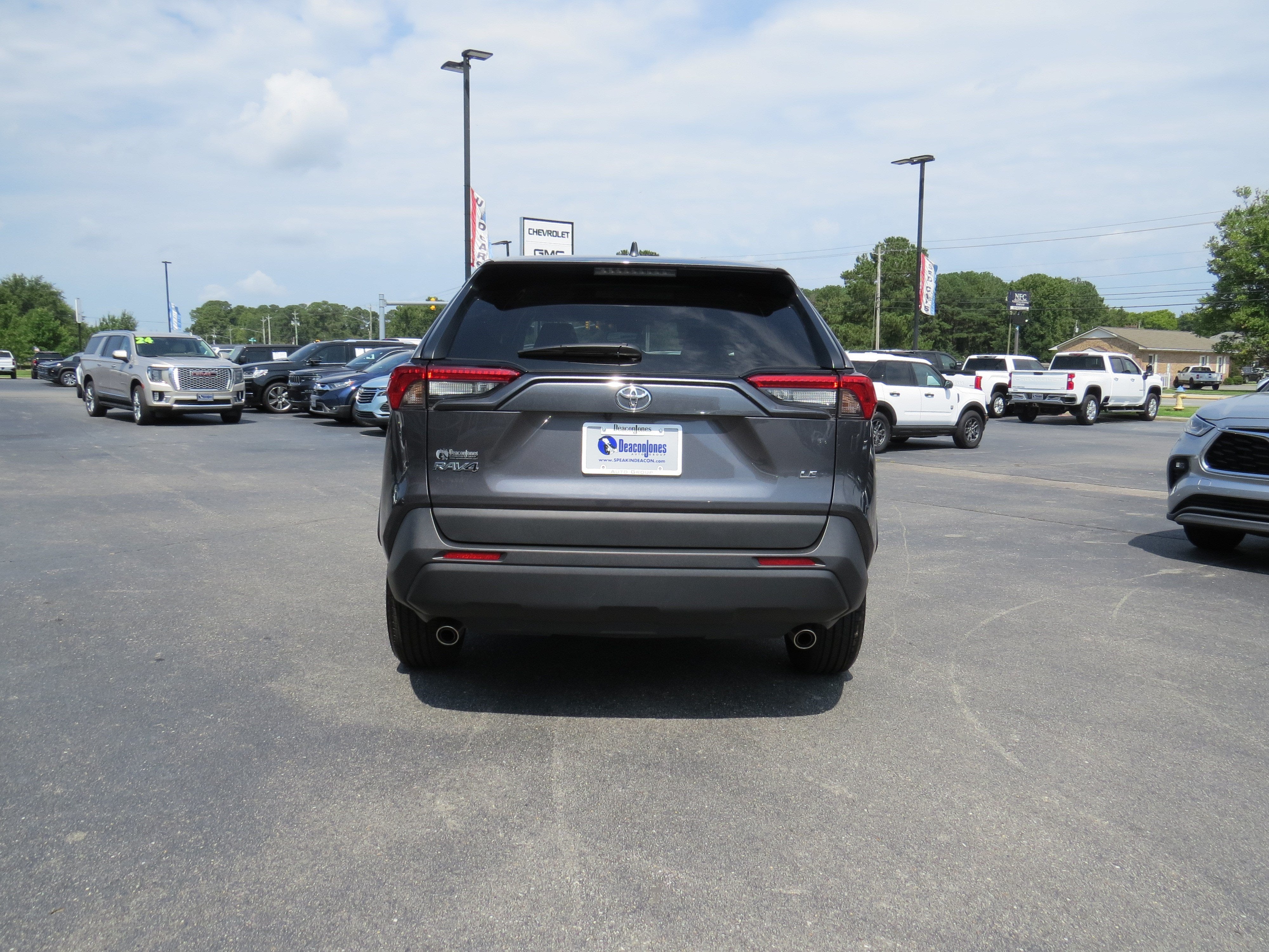 2025 Toyota RAV4 LE