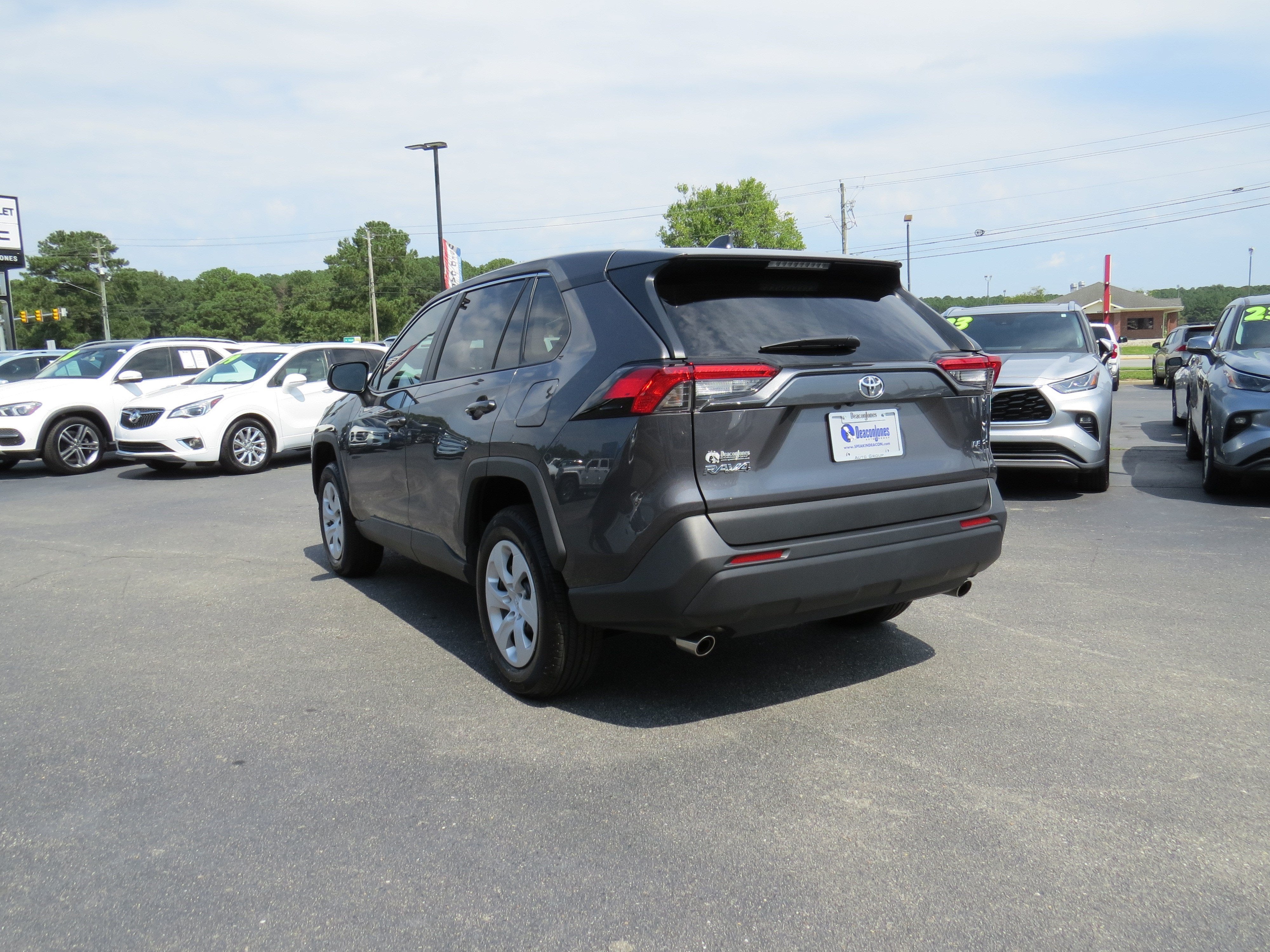2025 Toyota RAV4 LE