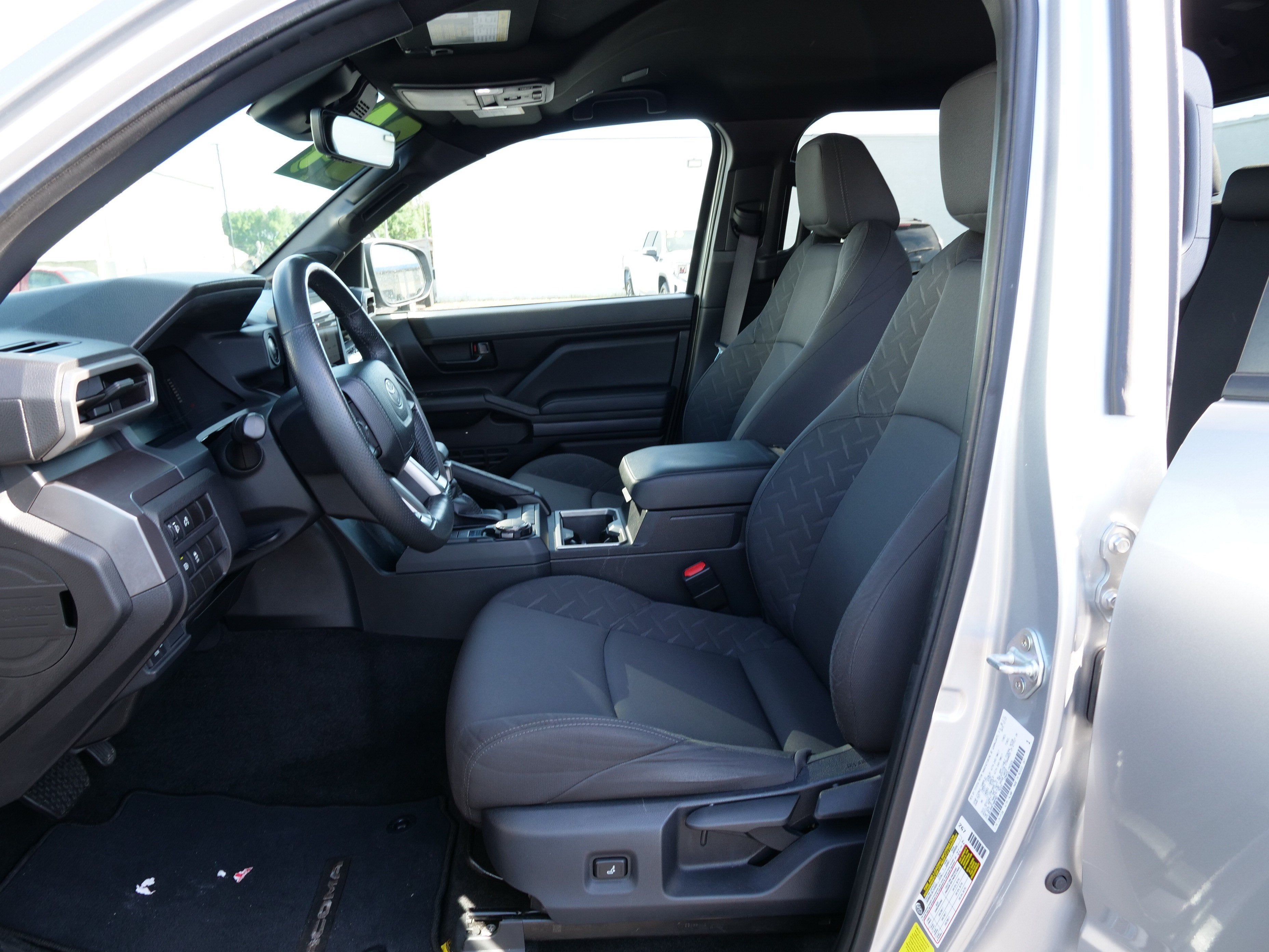 2024 Toyota Tacoma 4WD SR5