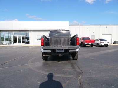 2024 Toyota Tacoma 4WD SR5