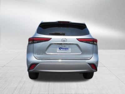 2023 Toyota Highlander Platinum