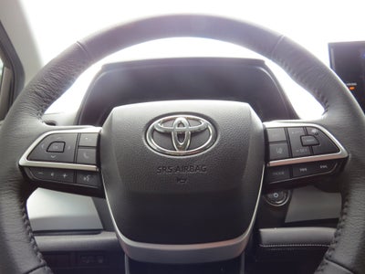 2025 Toyota Sienna XLE