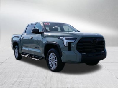 2025 Toyota Tundra 4WD SR5