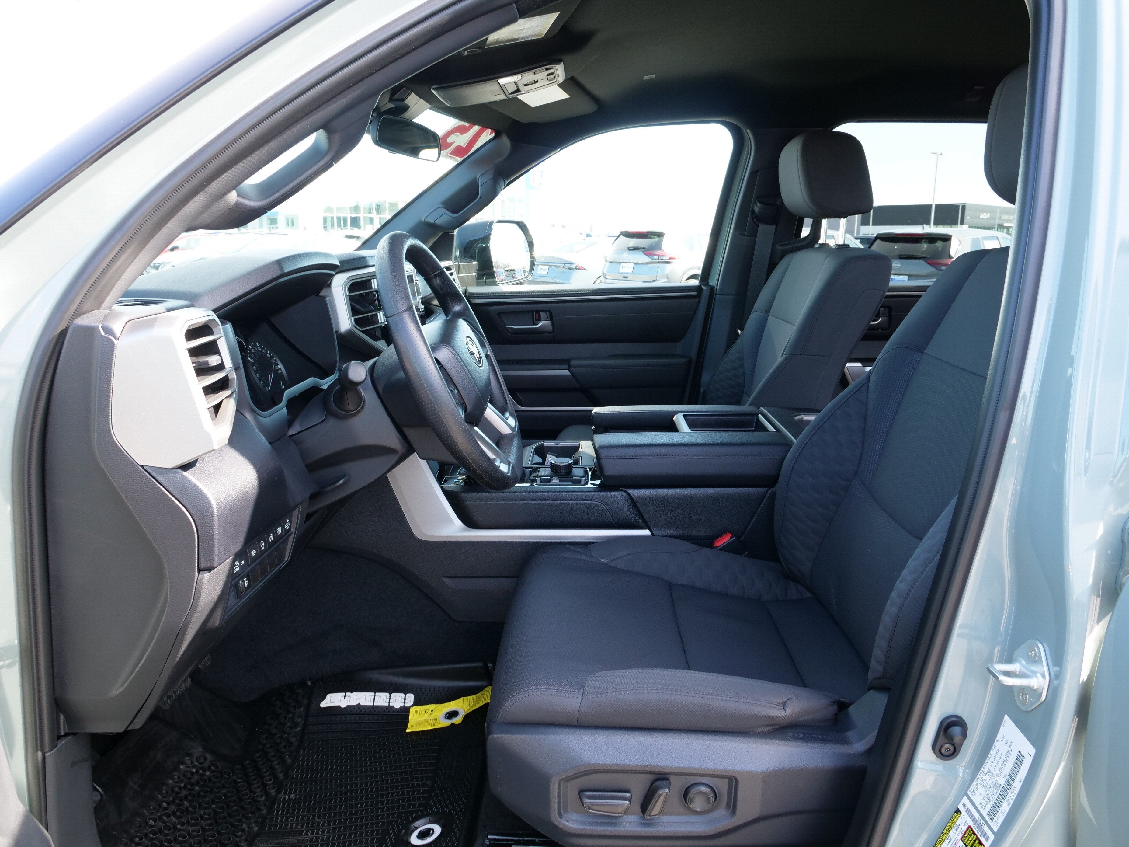 2025 Toyota Tundra 4WD SR5