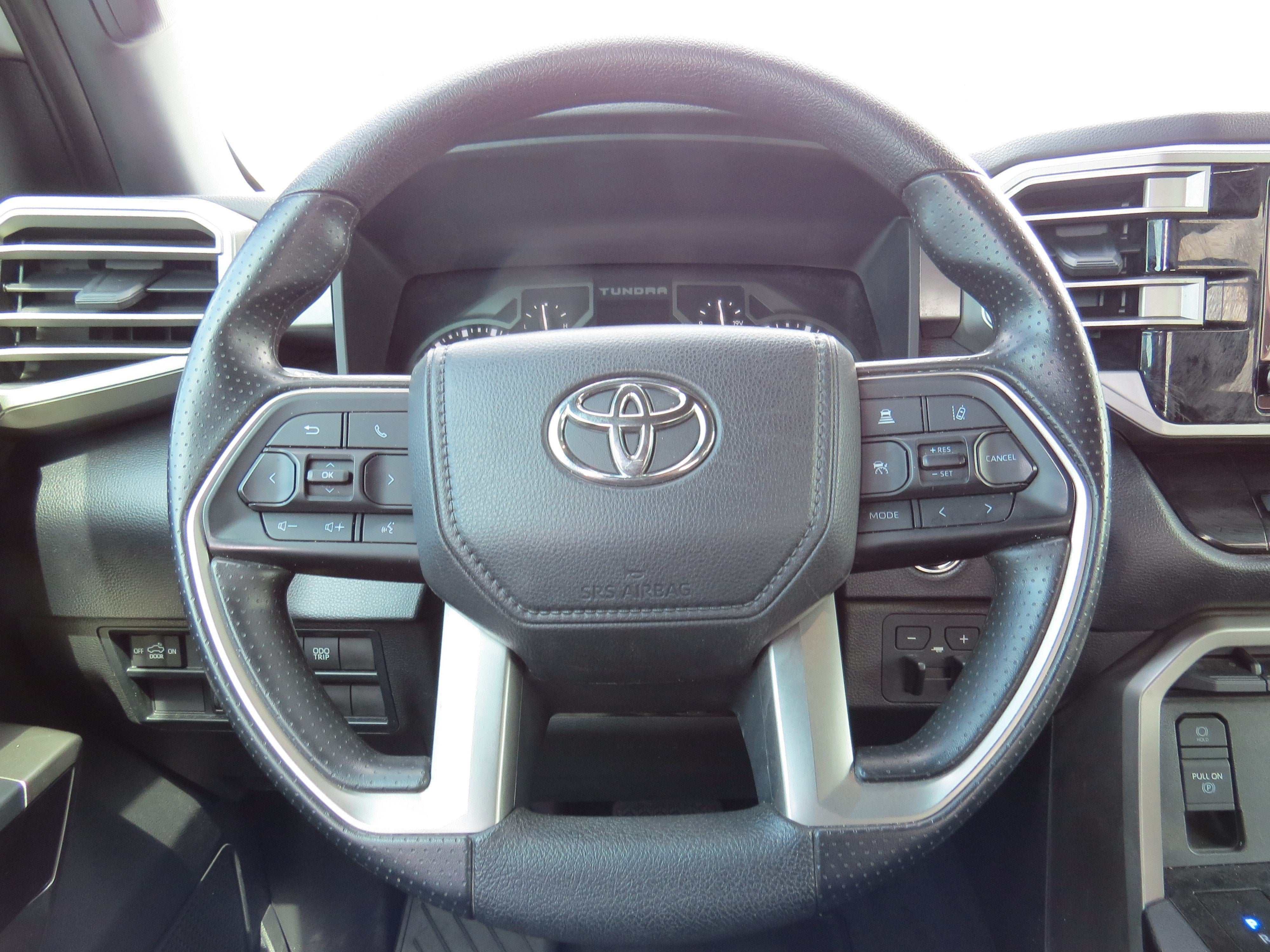 2026 Toyota Tundra 4WD SR5