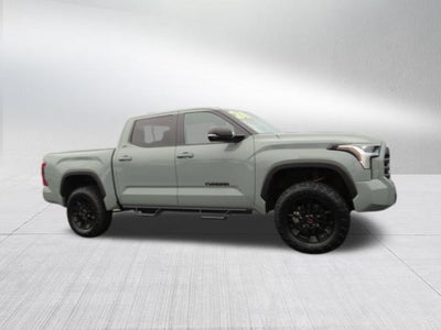 2024 Toyota Tundra 4WD SR5