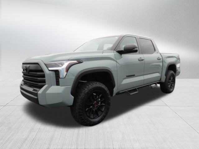 2024 Toyota Tundra 4WD SR5
