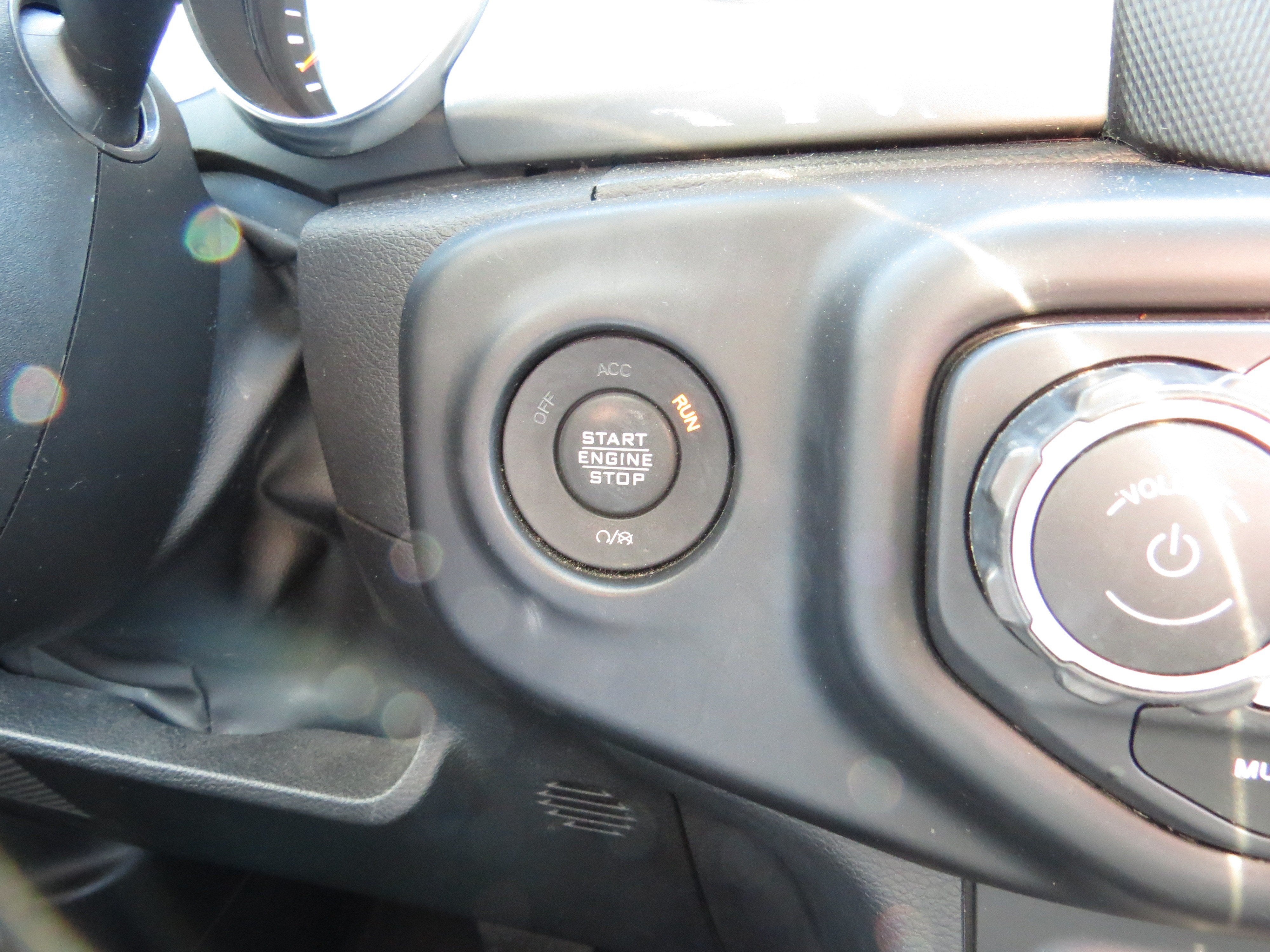 2023 Jeep Wrangler Sahara 4x4