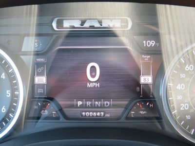 2022 RAM 1500 Big Horn 4x4 Crew Cab 5.7L V8