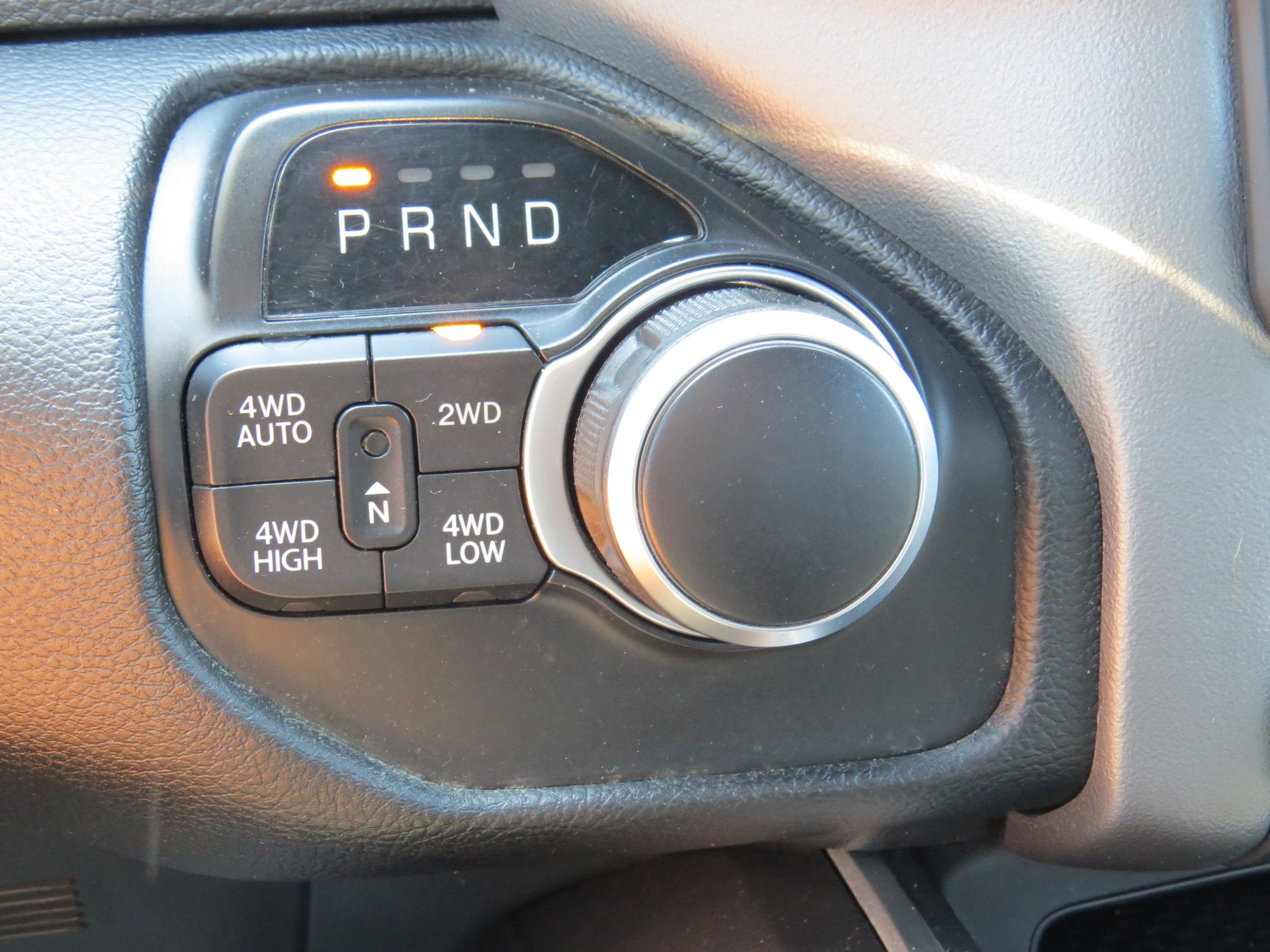 2022 RAM 1500 Big Horn 4x4 Crew Cab 5.7L V8