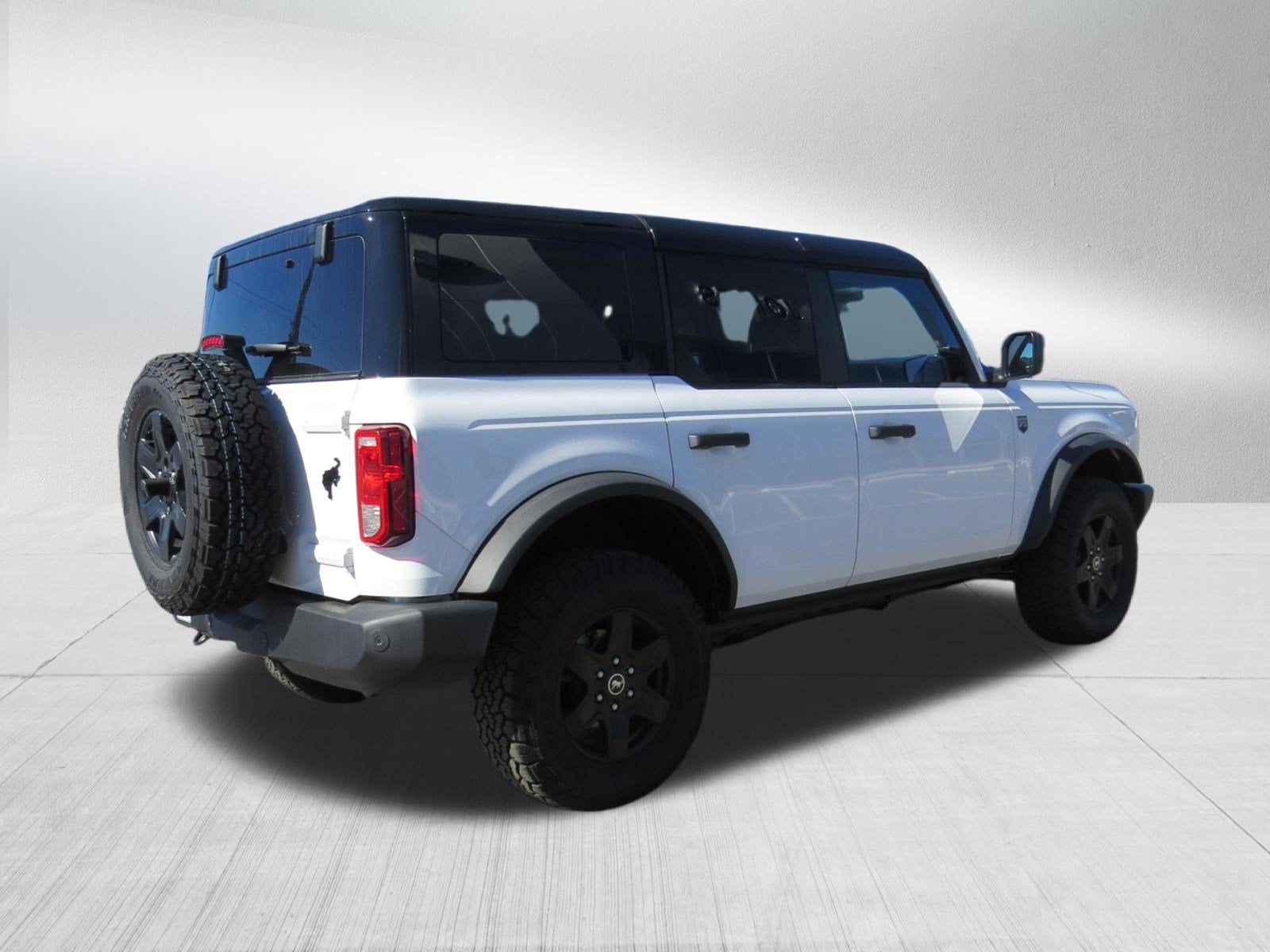 2025 Ford Bronco Big Bend 4 Door 4x4 Black Appearance Graphic Pkg.