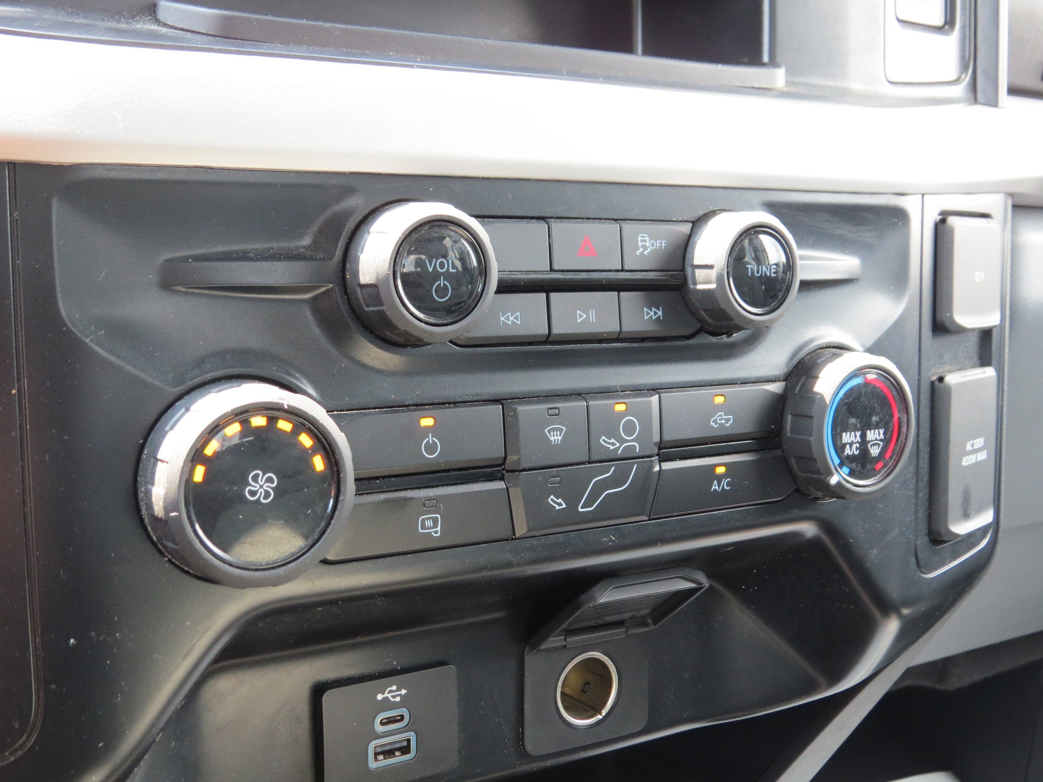 2026 Ford Super Duty F-250 SRW Base