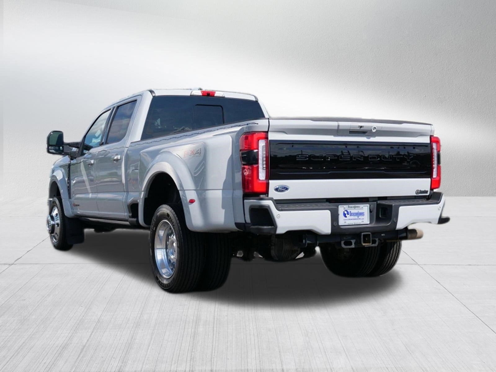 2026 Ford Super Duty F-450 DRW Base