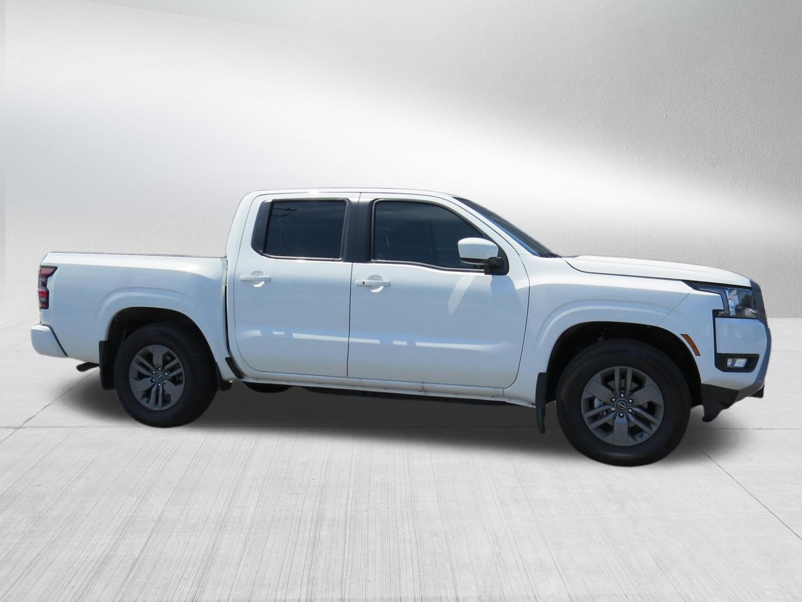 2025 Nissan Frontier SV 2WD