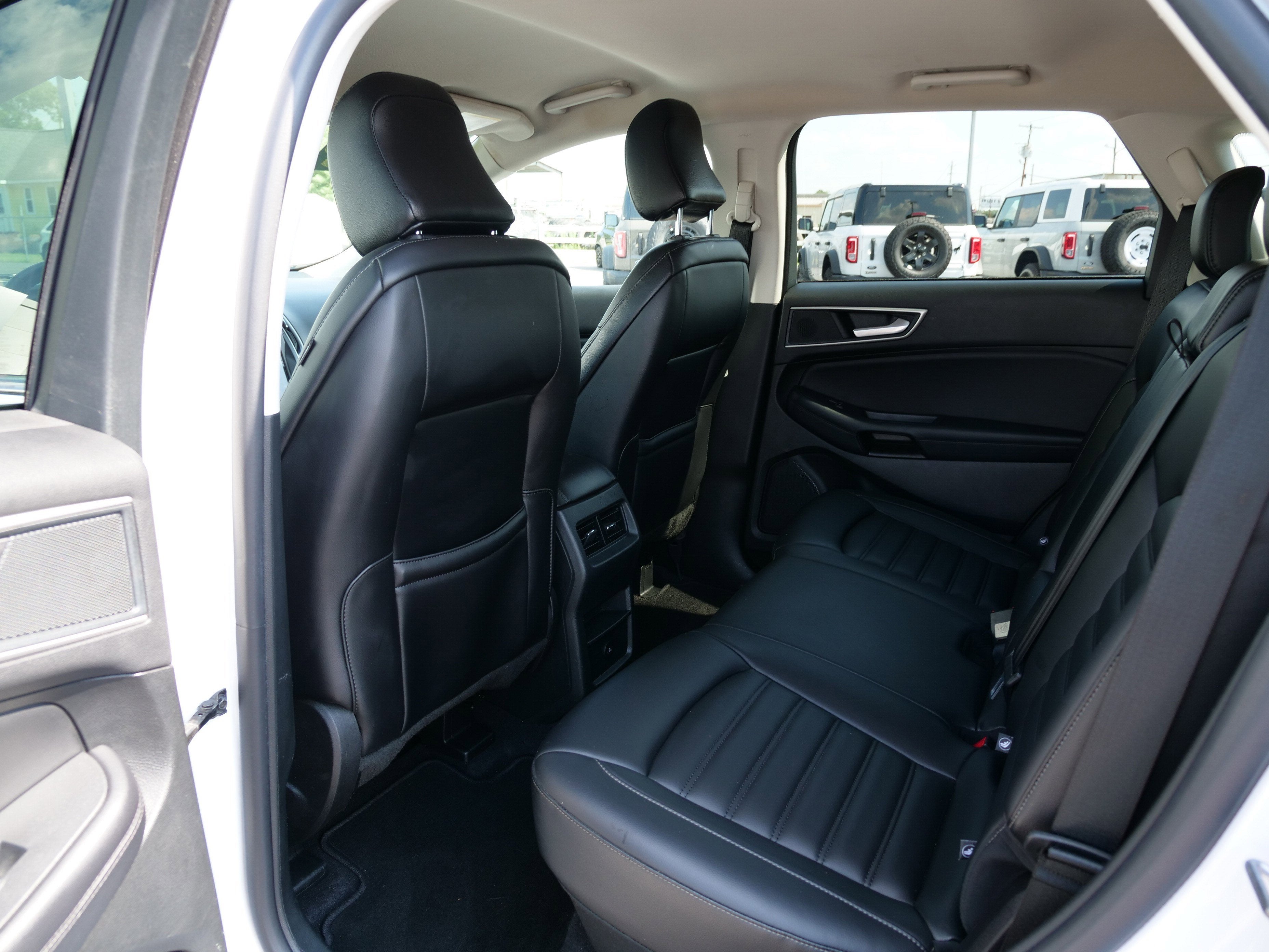 2024 Ford Edge Base