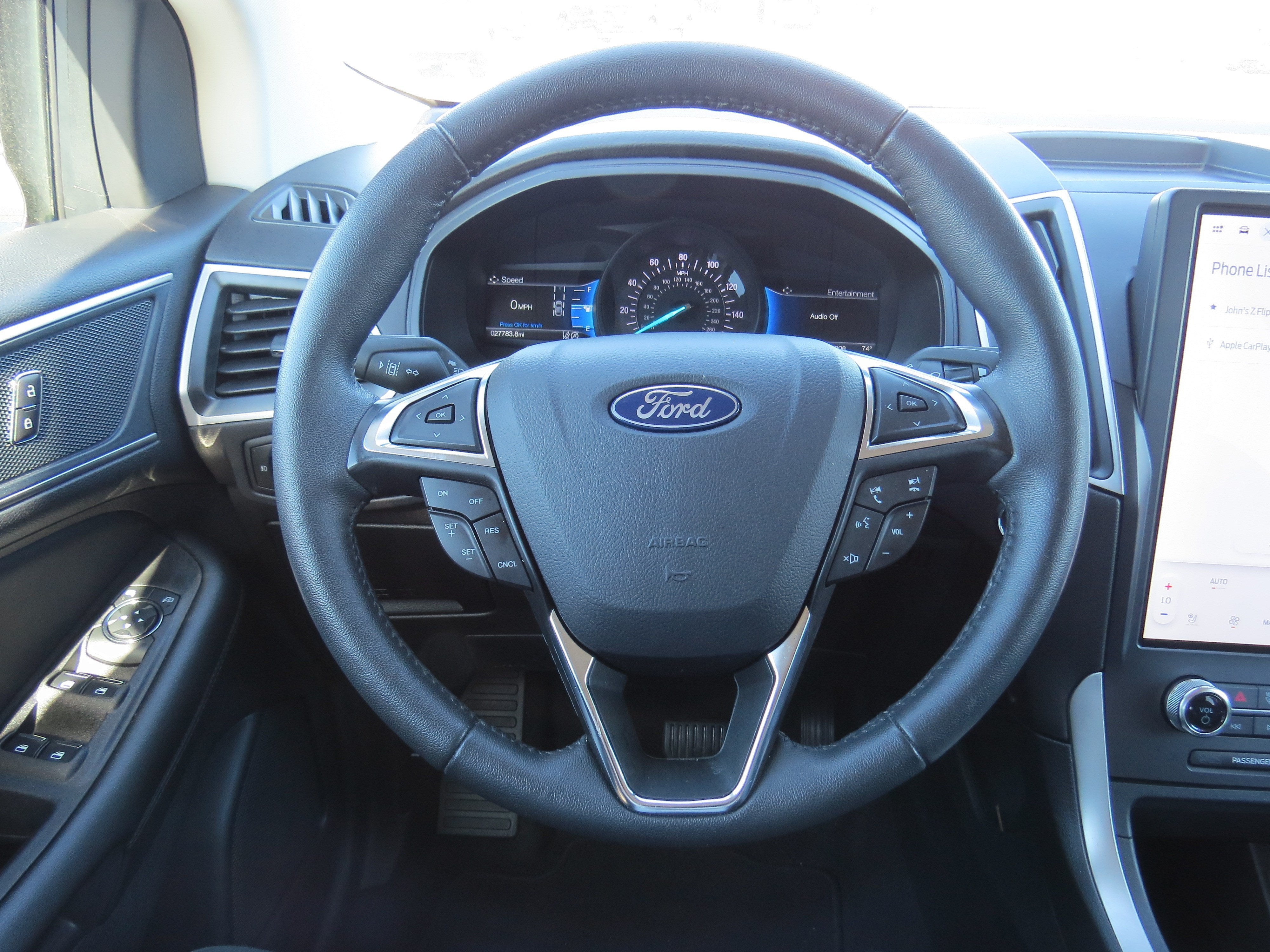 2024 Ford Edge SEL AWD w/ Convenience Pkg. & Panoramic Sunroof
