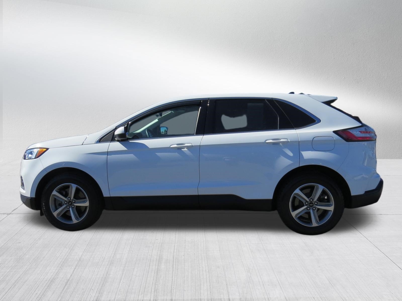 2024 Ford Edge SEL AWD w/ Convenience Pkg. & Panoramic Sunroof