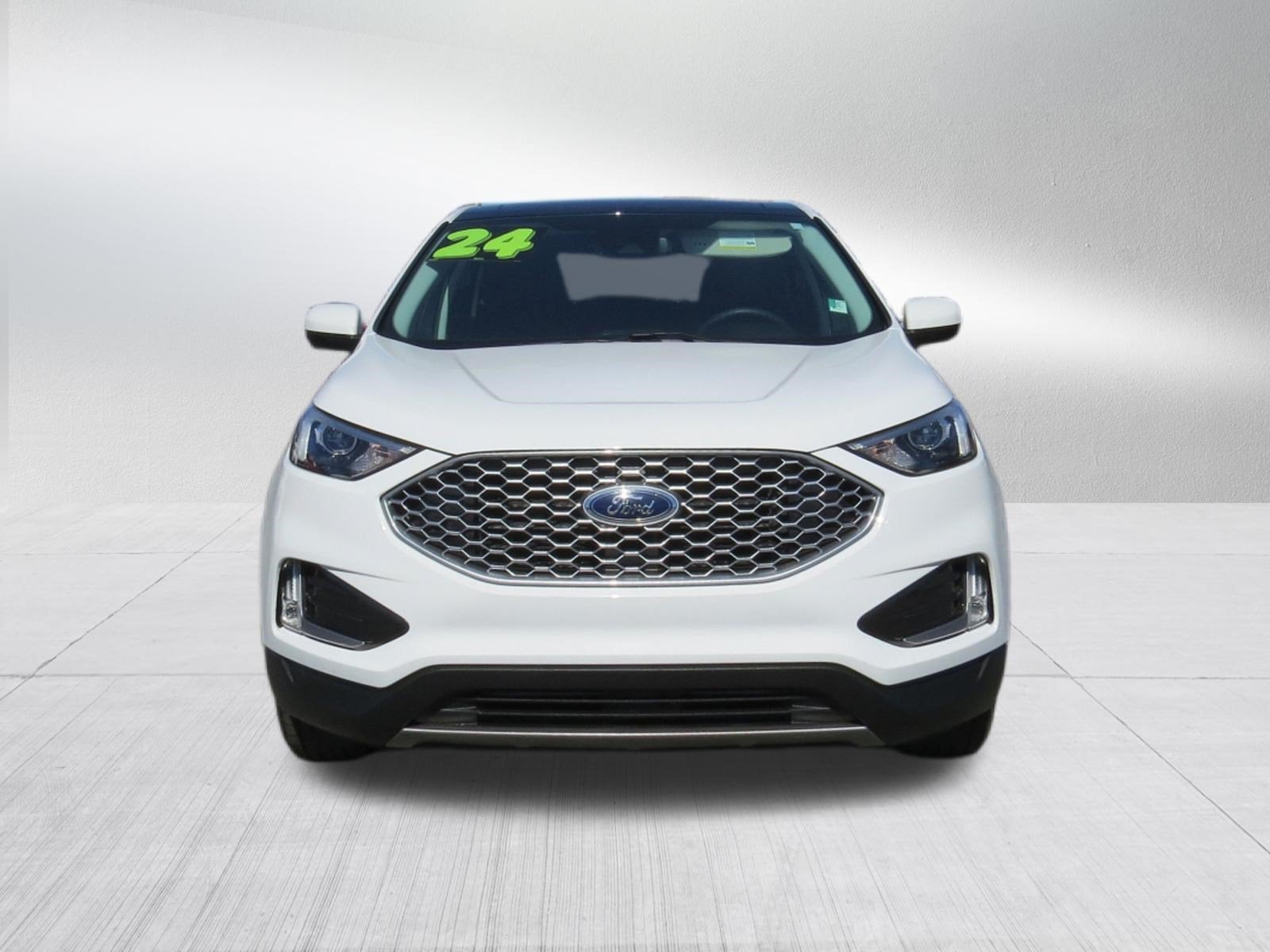 2024 Ford Edge SEL AWD w/ Convenience Pkg. & Panoramic Sunroof