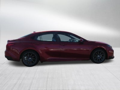 2025 Toyota Camry SE Hybrid w/ Convenience Package & Sunroof