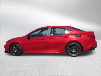 2025 Toyota Camry SE Hybrid w/ Convenience Package & Sunroof