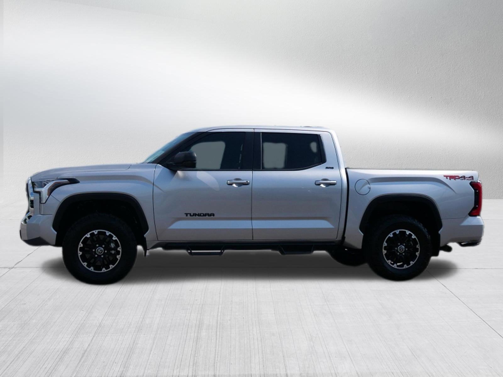 2024 Toyota Tundra 4WD SR5