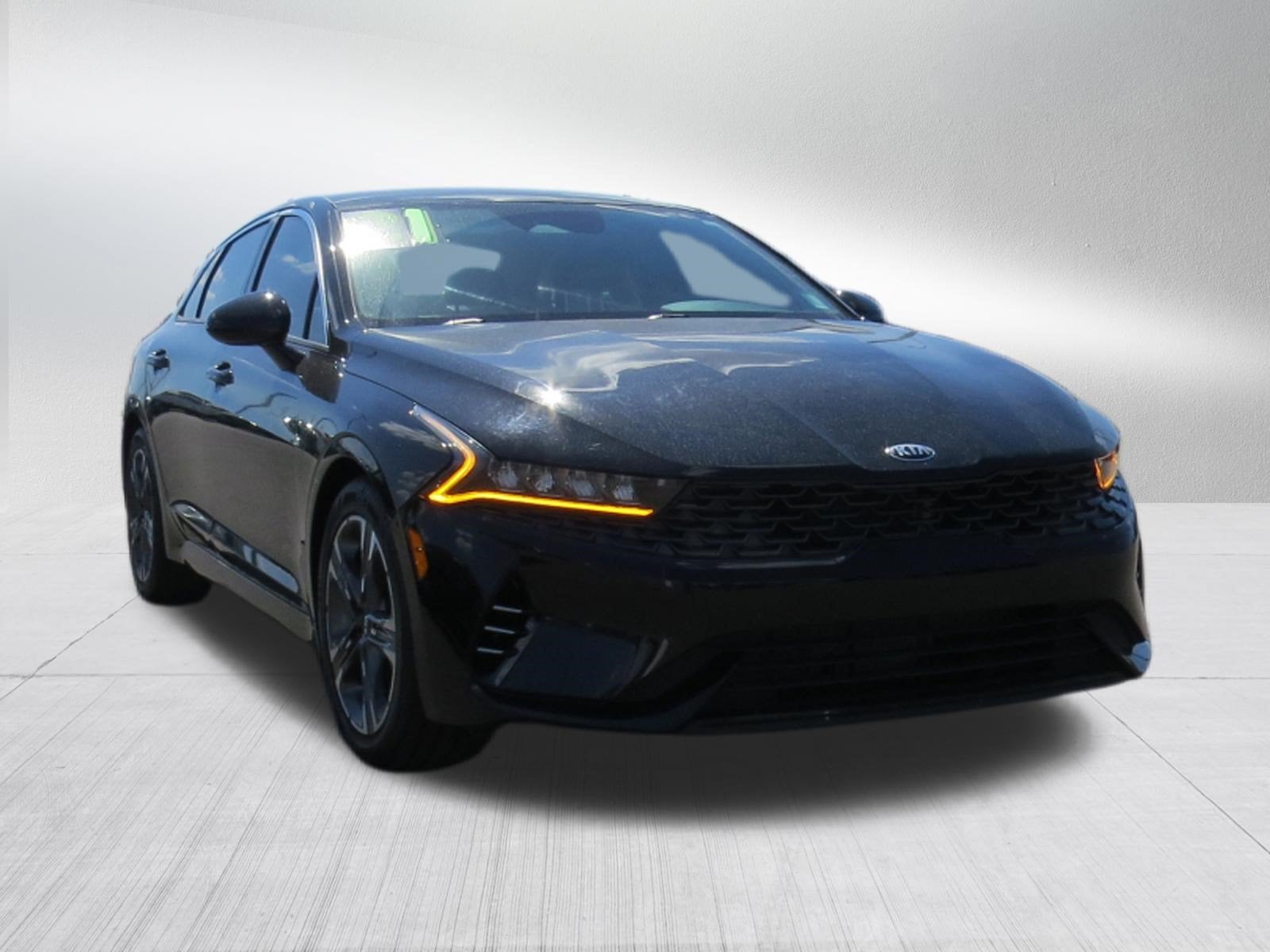2021 Kia K5 EX w/ Nav & Panoramaic Sunroof