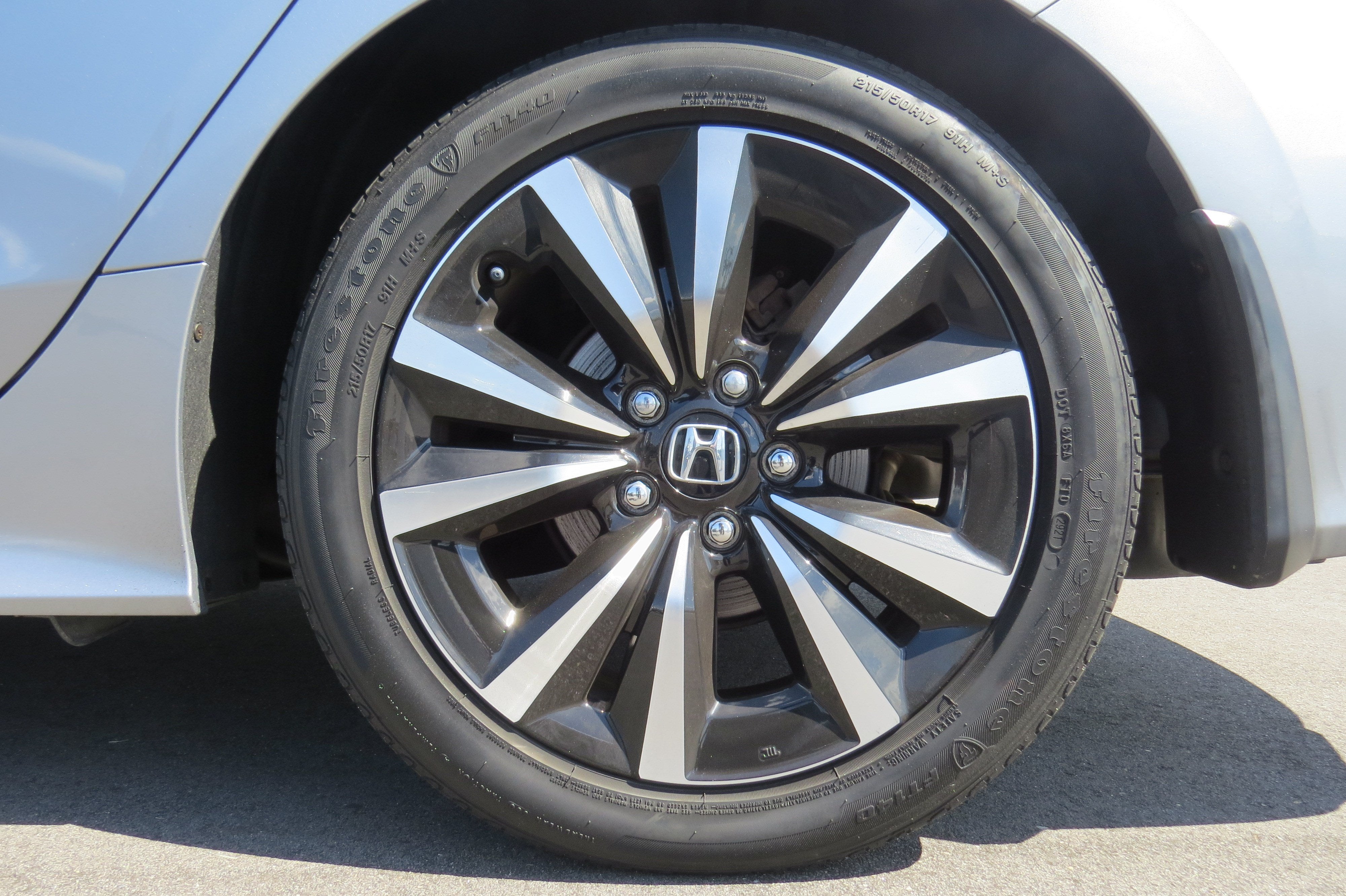 2022 Honda Civic Sedan EX w/ Sunroof