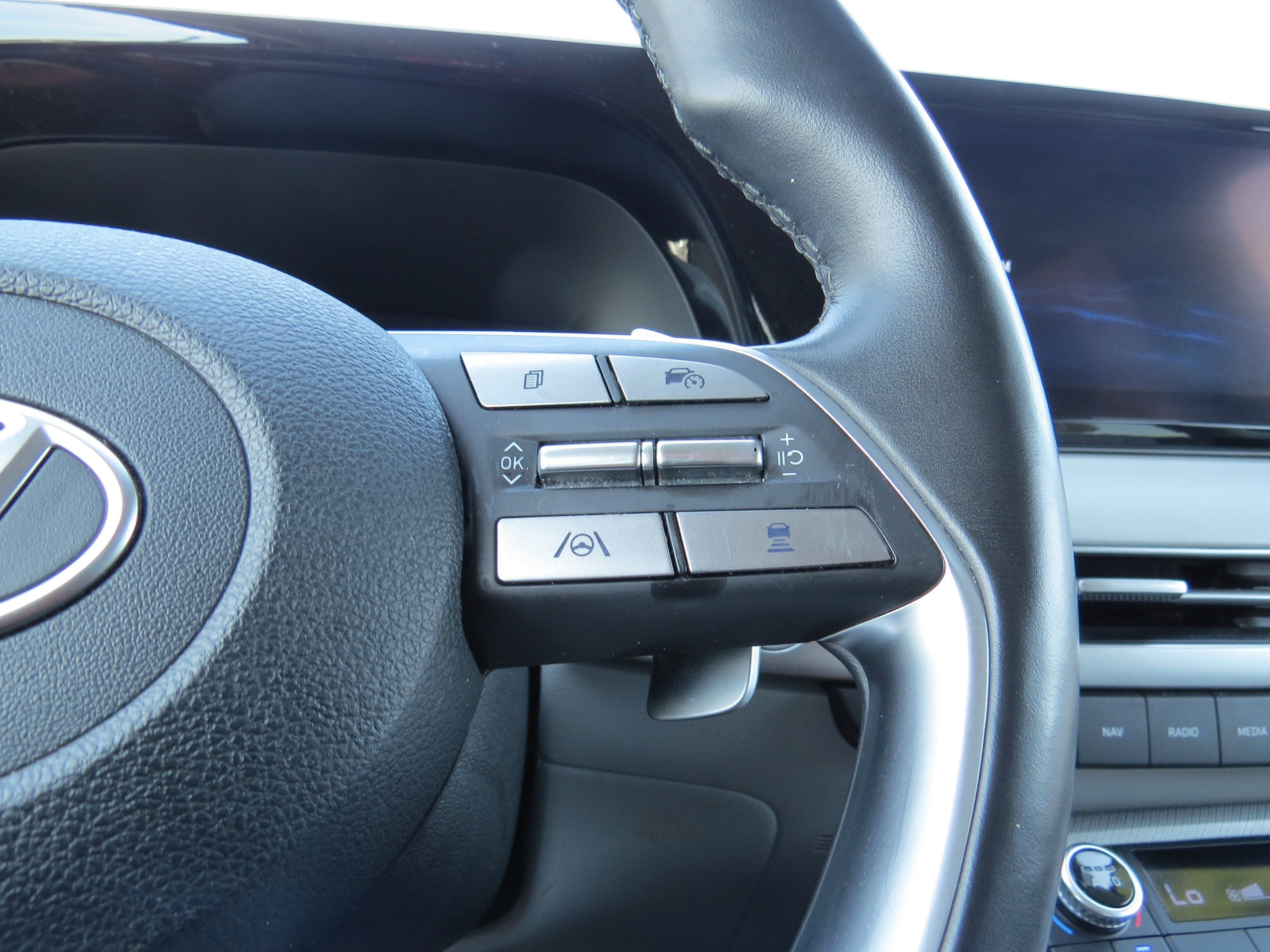 2024 Hyundai Palisade SEL AWD w/ Nav, Sunroof & 3rd Row