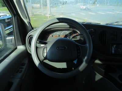 2008 Ford Econoline Wagon XL