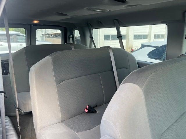 2008 Ford Econoline Wagon XL