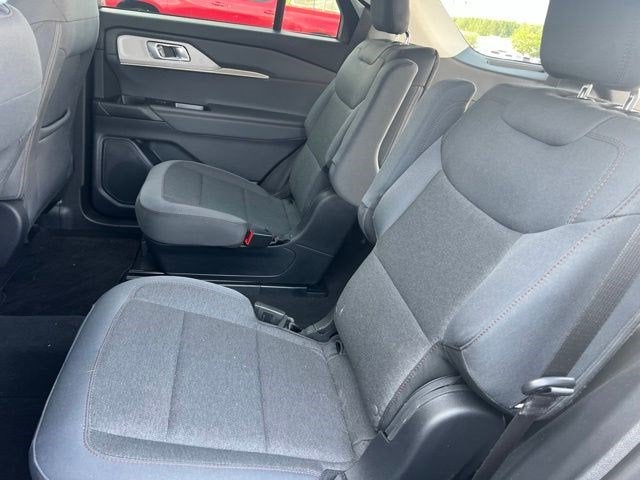 2026 Ford Explorer Active w/100A Pkg