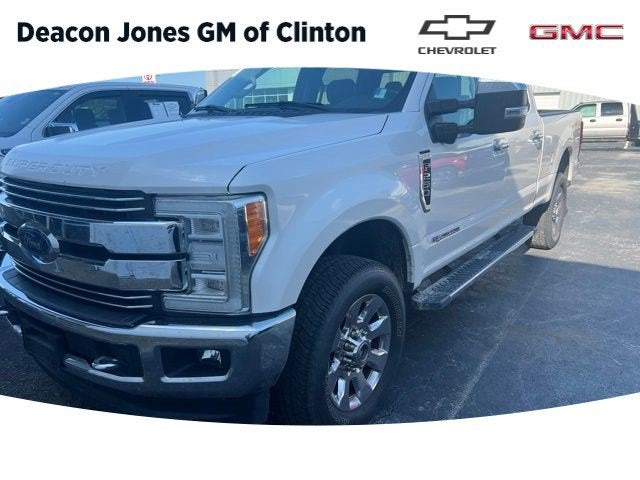 2017 Ford Super Duty F-250 SRW Lariat