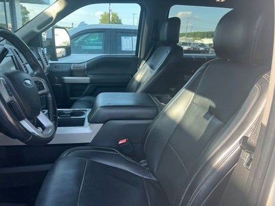 2017 Ford Super Duty F-250 SRW Lariat