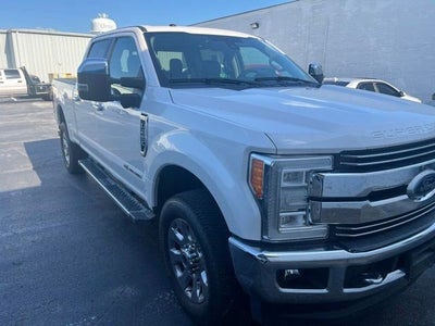 2017 Ford Super Duty F-250 SRW Lariat
