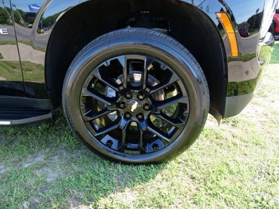 2025 Chevrolet Tahoe LS
