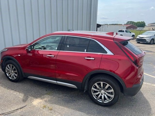 2022 Cadillac XT4 Premium Luxury