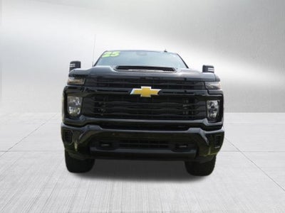 2025 Chevrolet Silverado 2500 HD Custom