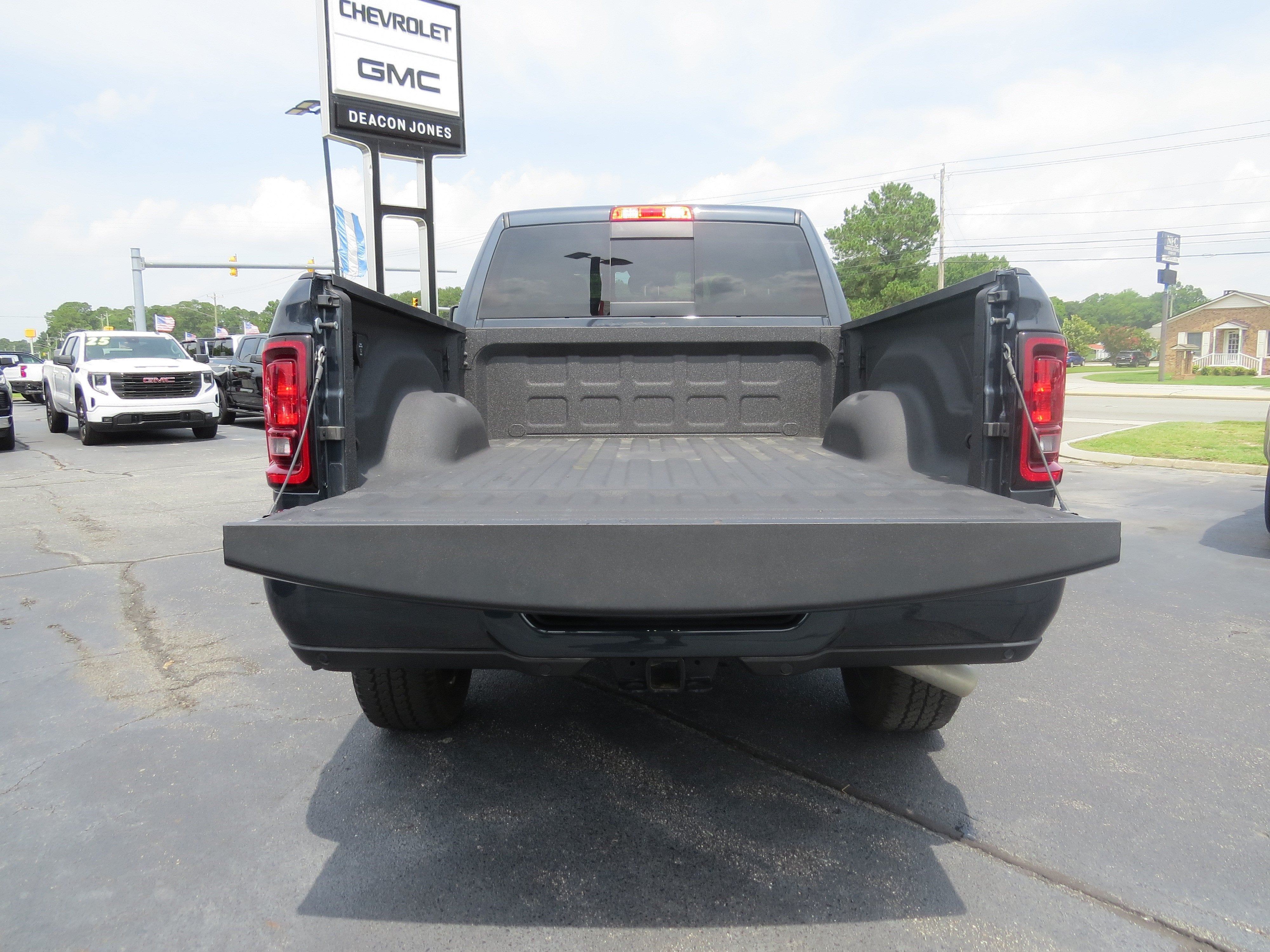 2026 RAM 2500 Black Express
