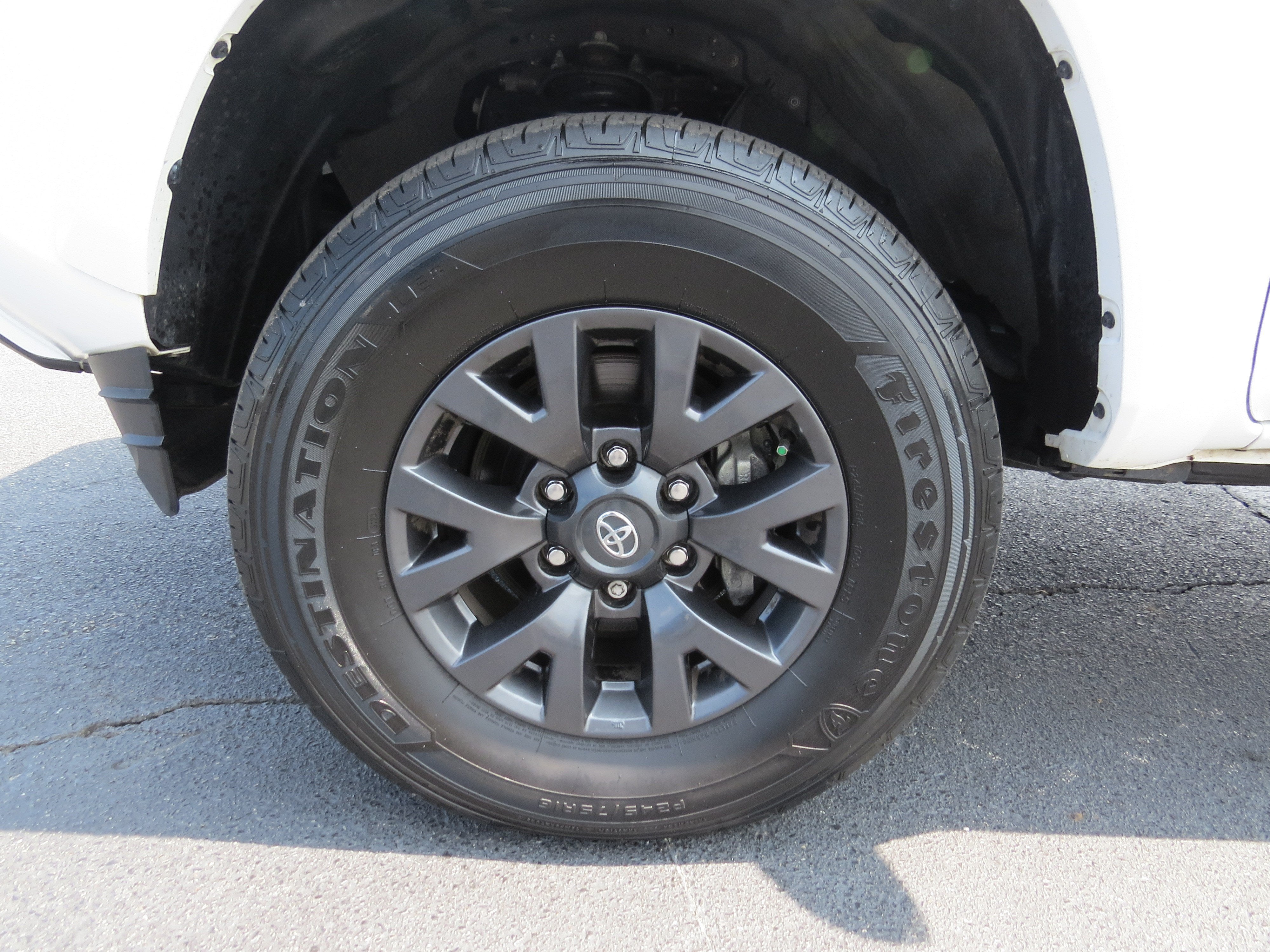 2023 Toyota Tacoma 2WD SR5