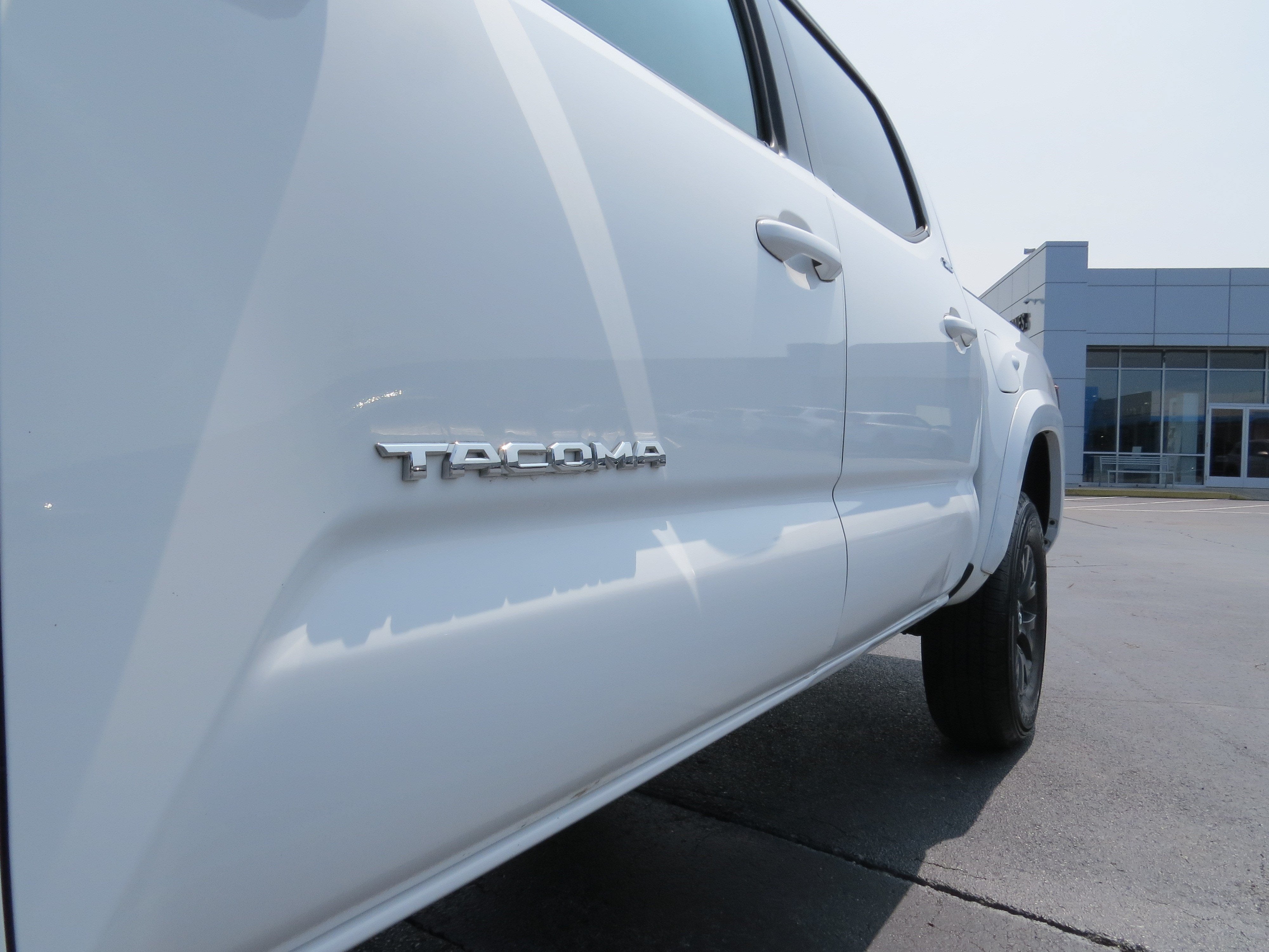 2023 Toyota Tacoma 2WD SR5