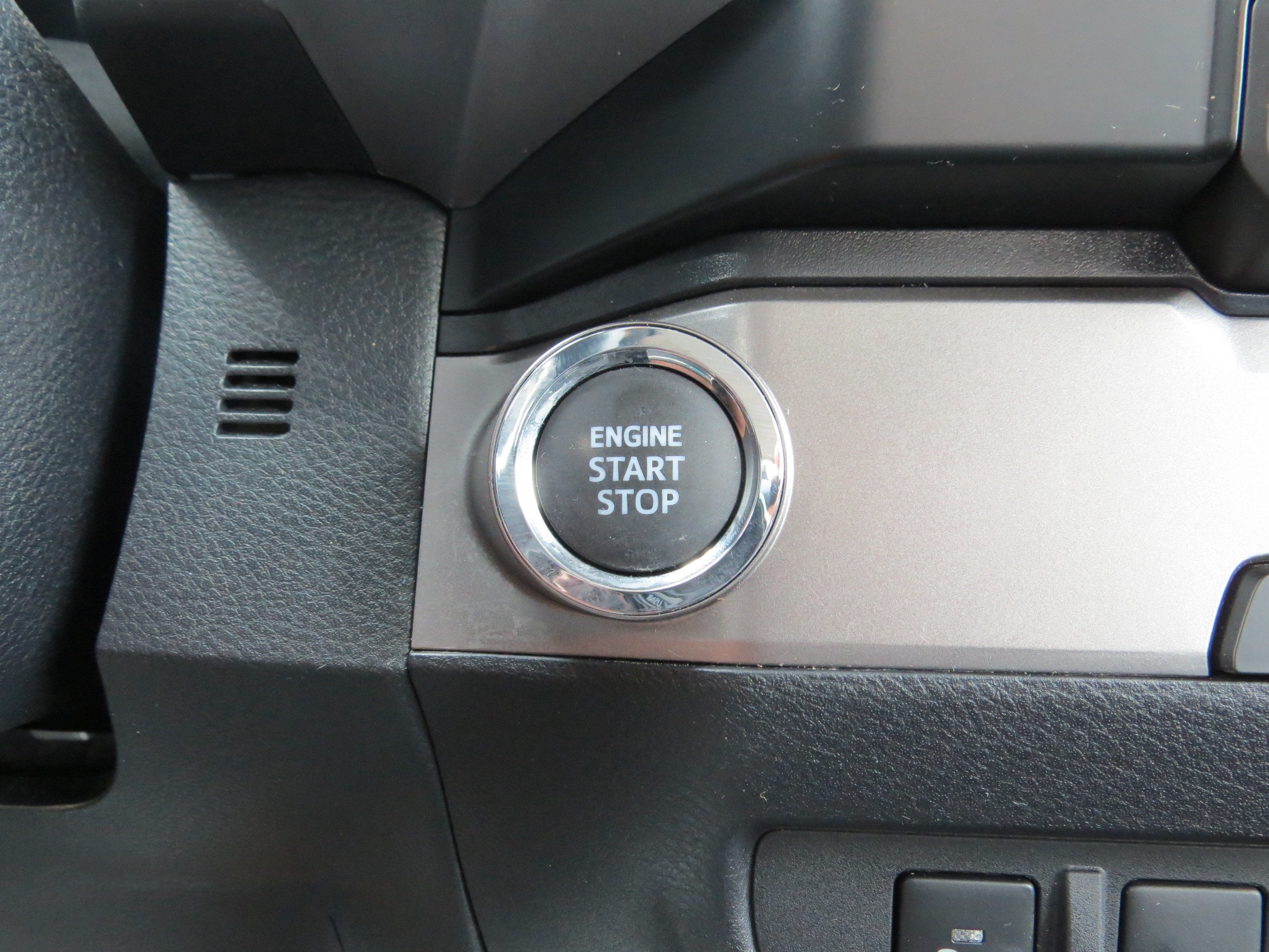 2023 Toyota Tacoma 2WD SR5
