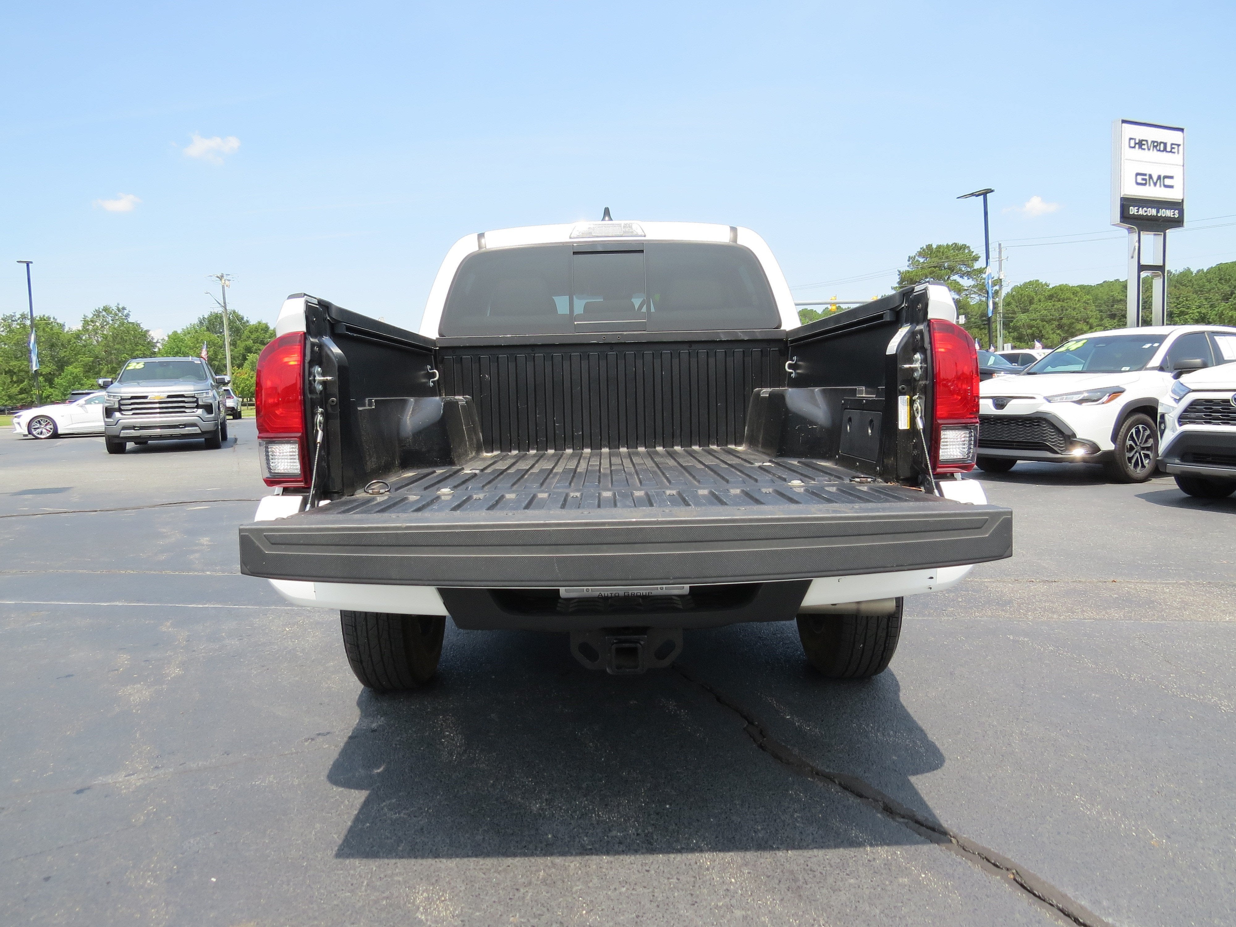 2023 Toyota Tacoma 2WD SR5