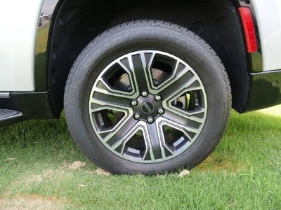 2025 Jeep Wagoneer Base