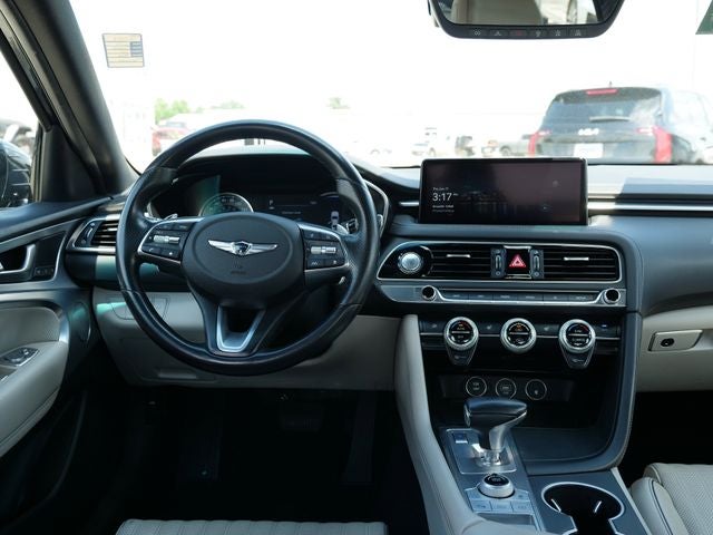 2022 Genesis G70 2.0T